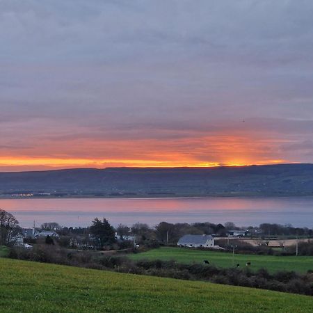 Hillhead'S Sea View Escape Villa Moville Eksteriør billede